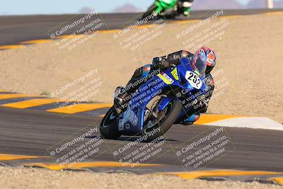 media/Oct-29-2022-CVMA (Sat) [[14c0aa3b66]]/Race 10 Supersport Open/